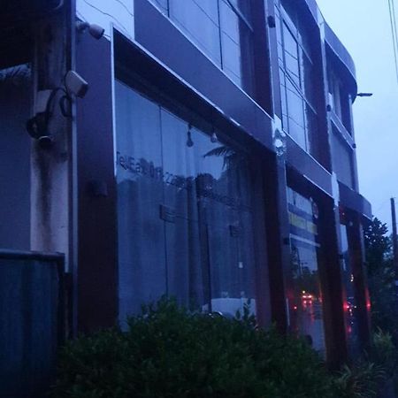 卡图纳耶克 Air Vision 98酒店 外观 照片