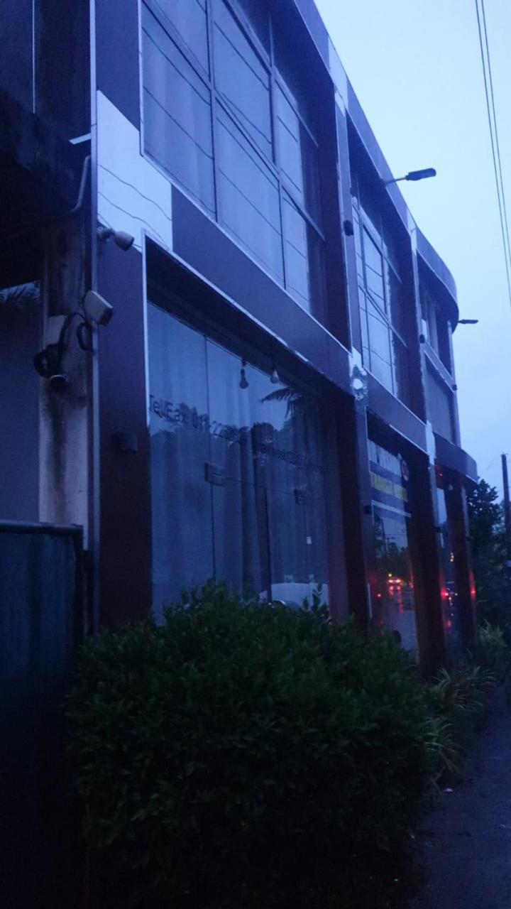 卡图纳耶克 Air Vision 98酒店 外观 照片
